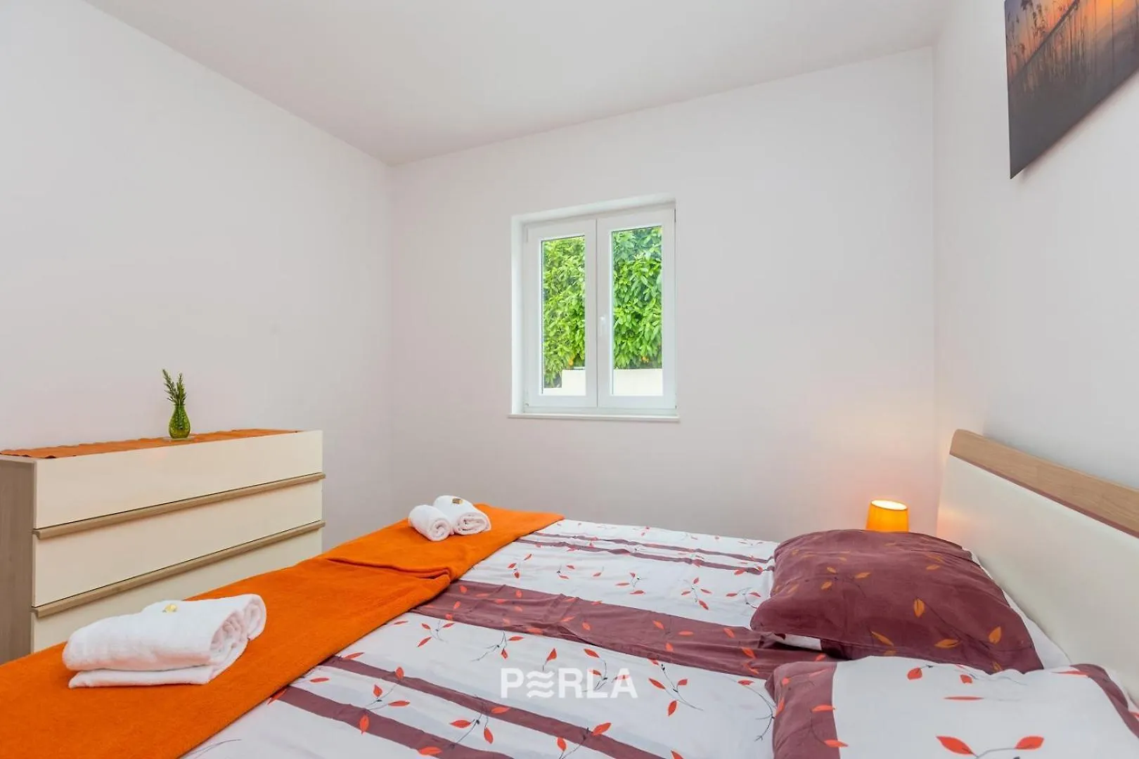 House Mirabelle With Pool Hotel Nerezine Guest house